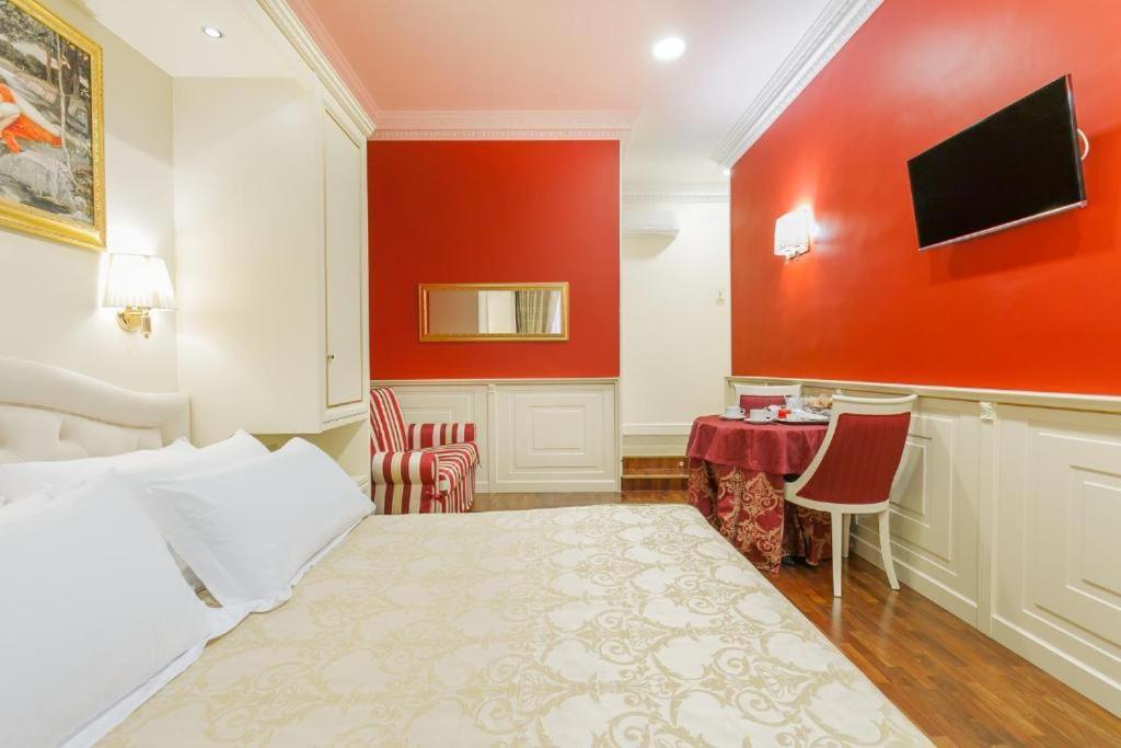 Dimora Frattina Hotel Rome Bagian luar foto