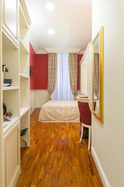 Dimora Frattina Hotel Rome Bagian luar foto