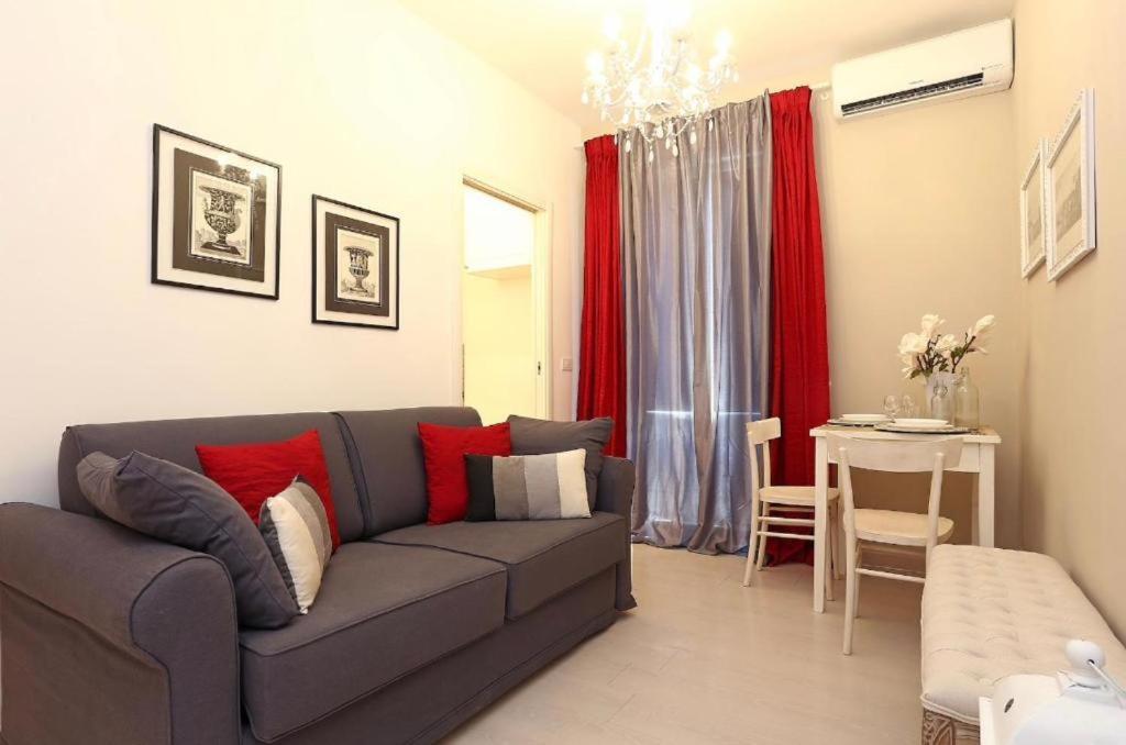 Dimora Frattina Hotel Rome Bagian luar foto