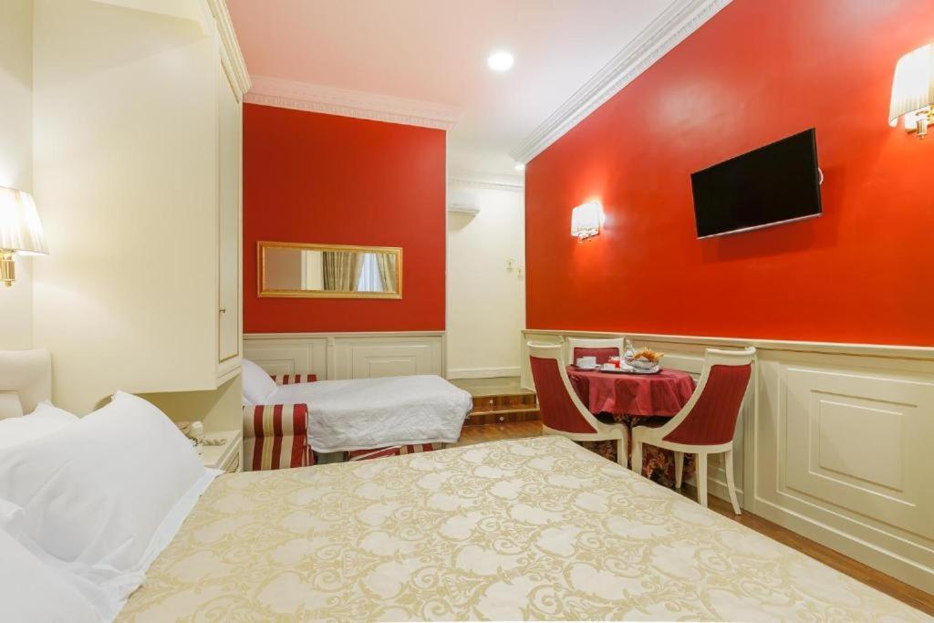 Dimora Frattina Hotel Rome Bagian luar foto