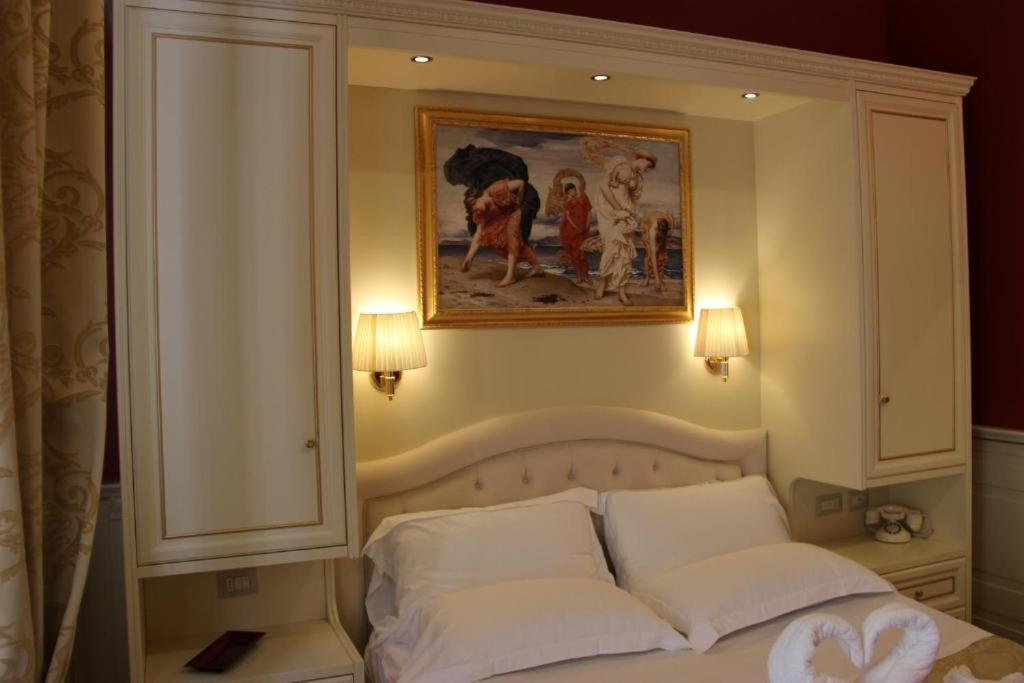 Dimora Frattina Hotel Rome Bagian luar foto