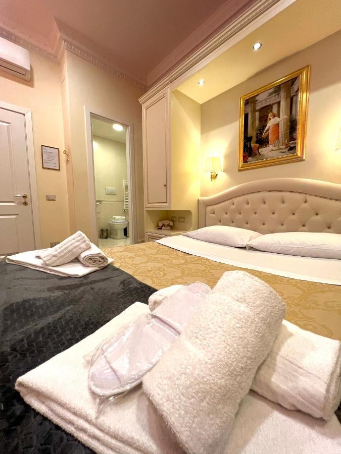 Dimora Frattina Hotel Rome Bagian luar foto